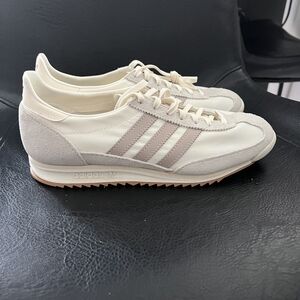 Adidas SL72 size 7
